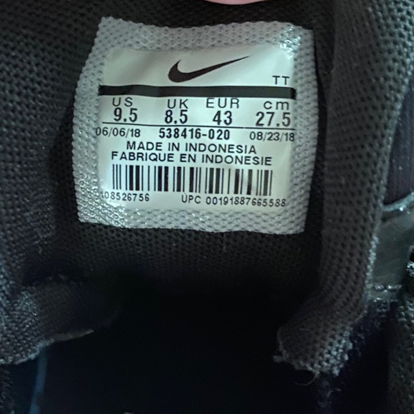 Men’s Nike Air Max - Picture 3 of 3